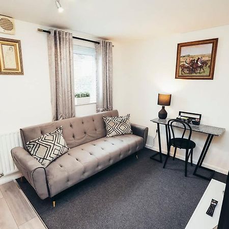 Snug 1Br Apt, Self Check In, Parking, By Derbnb Hilton  Esterno foto