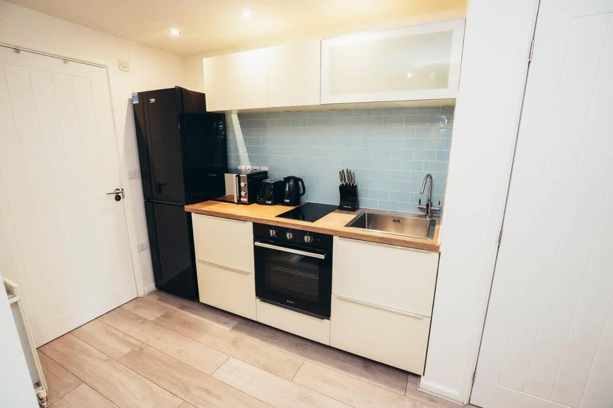 Snug 1Br Apt, Self Check In, Parking, By Derbnb Hilton  Esterno foto